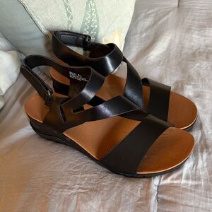 BareTraps Black Strappy Wedge Sandals